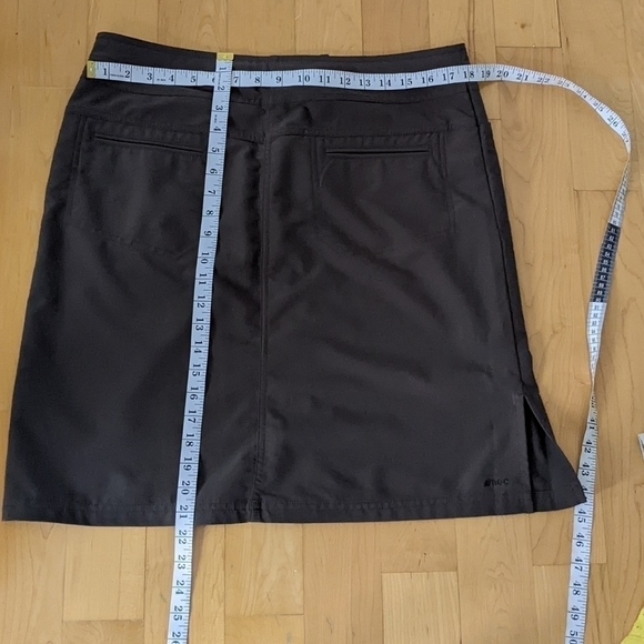MEC hiking trail gorpcore skirt brown size 12 @P - Picture 13 of 13